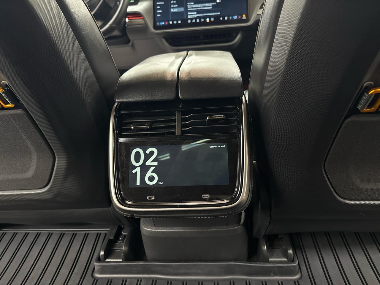 Rivian R1S Adventure Dual-Motor Max Pack 2025