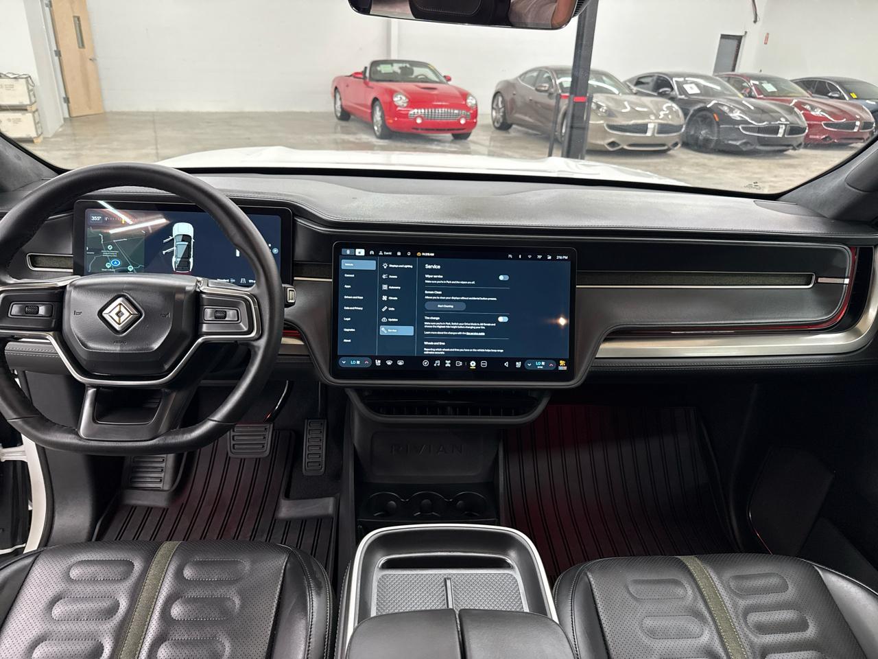 Rivian R1S Adventure Dual-Motor Max Pack 2025