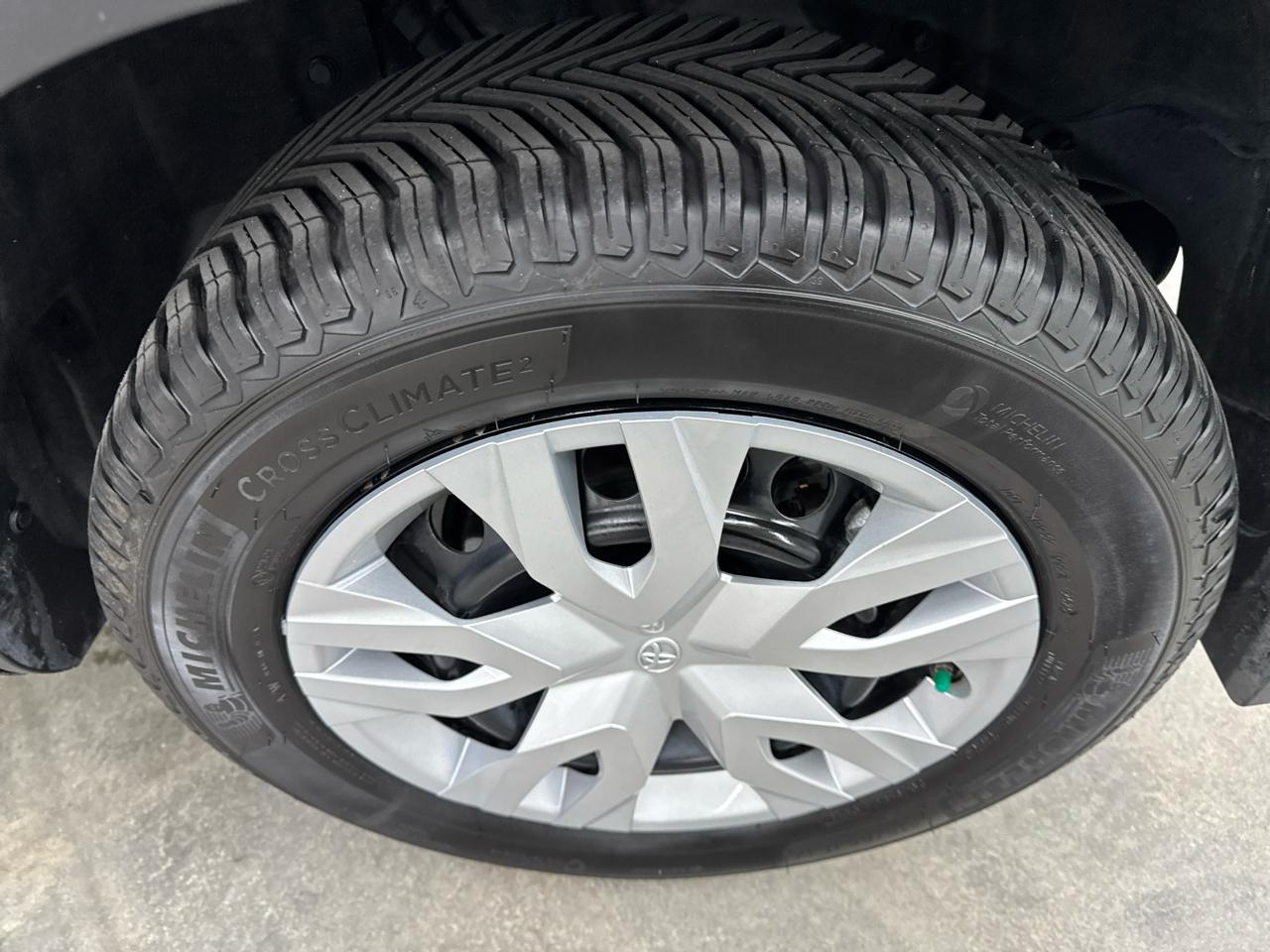 Toyota Corolla Cross L 2WD (Natl) 2022