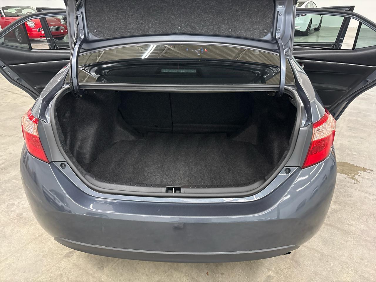 Toyota Corolla LE 2019