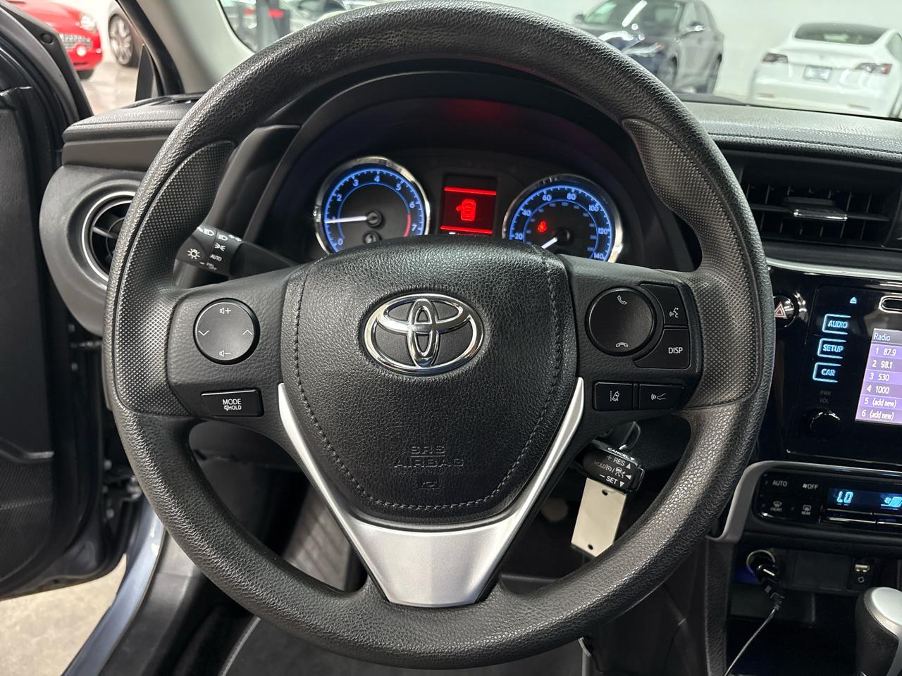 Toyota Corolla LE 2019