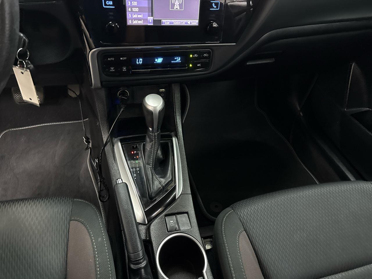 Toyota Corolla LE 2019