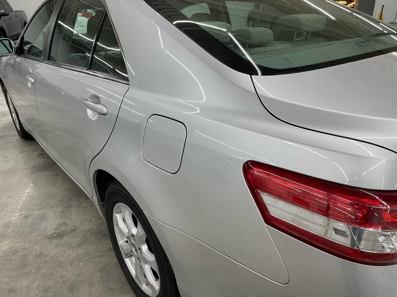 Toyota Camry LE 2011