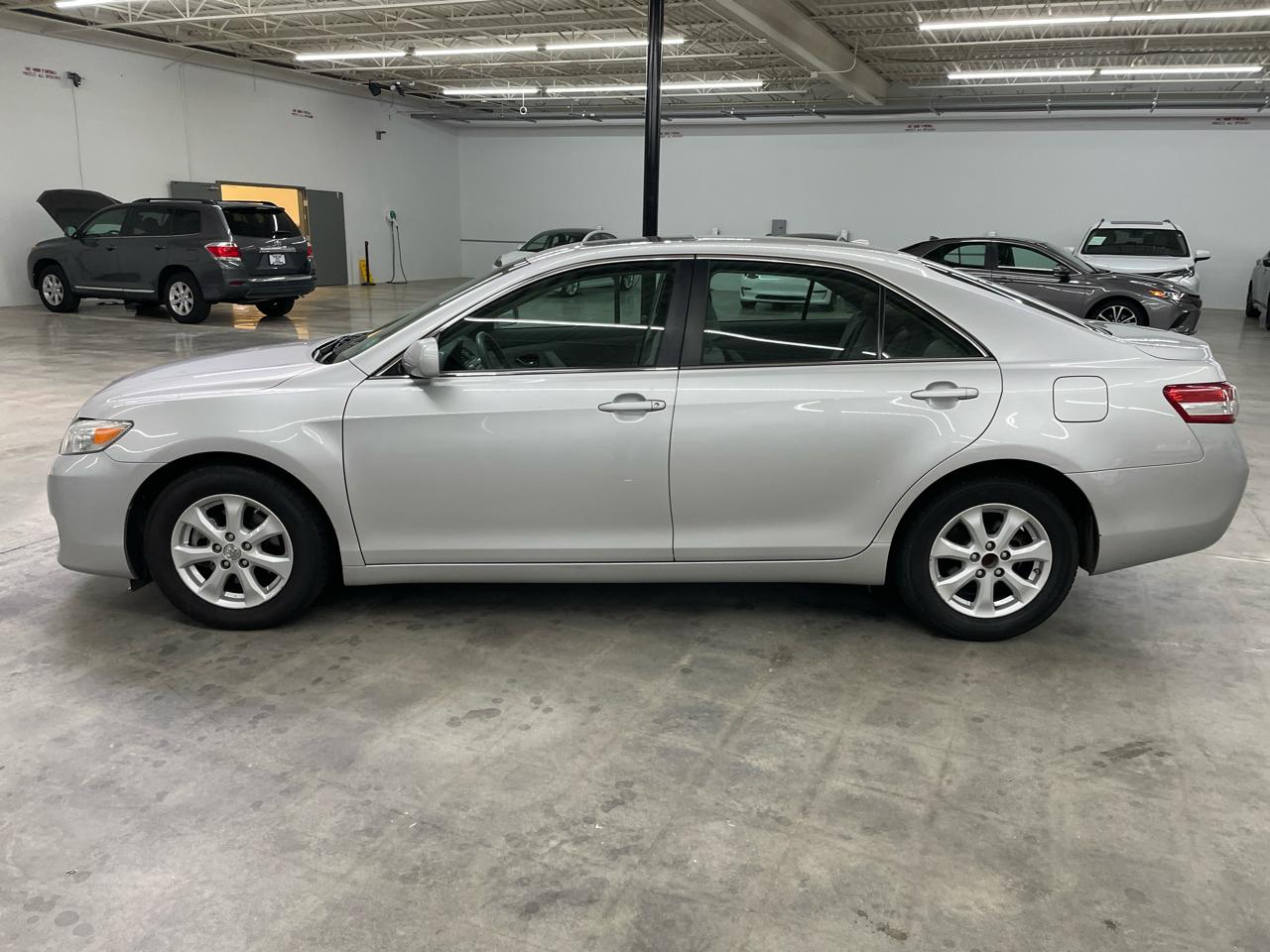 Toyota Camry LE 2011