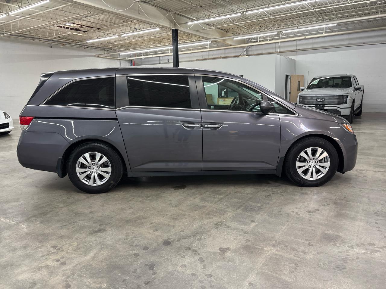 Honda Odyssey 5dr SE 2016