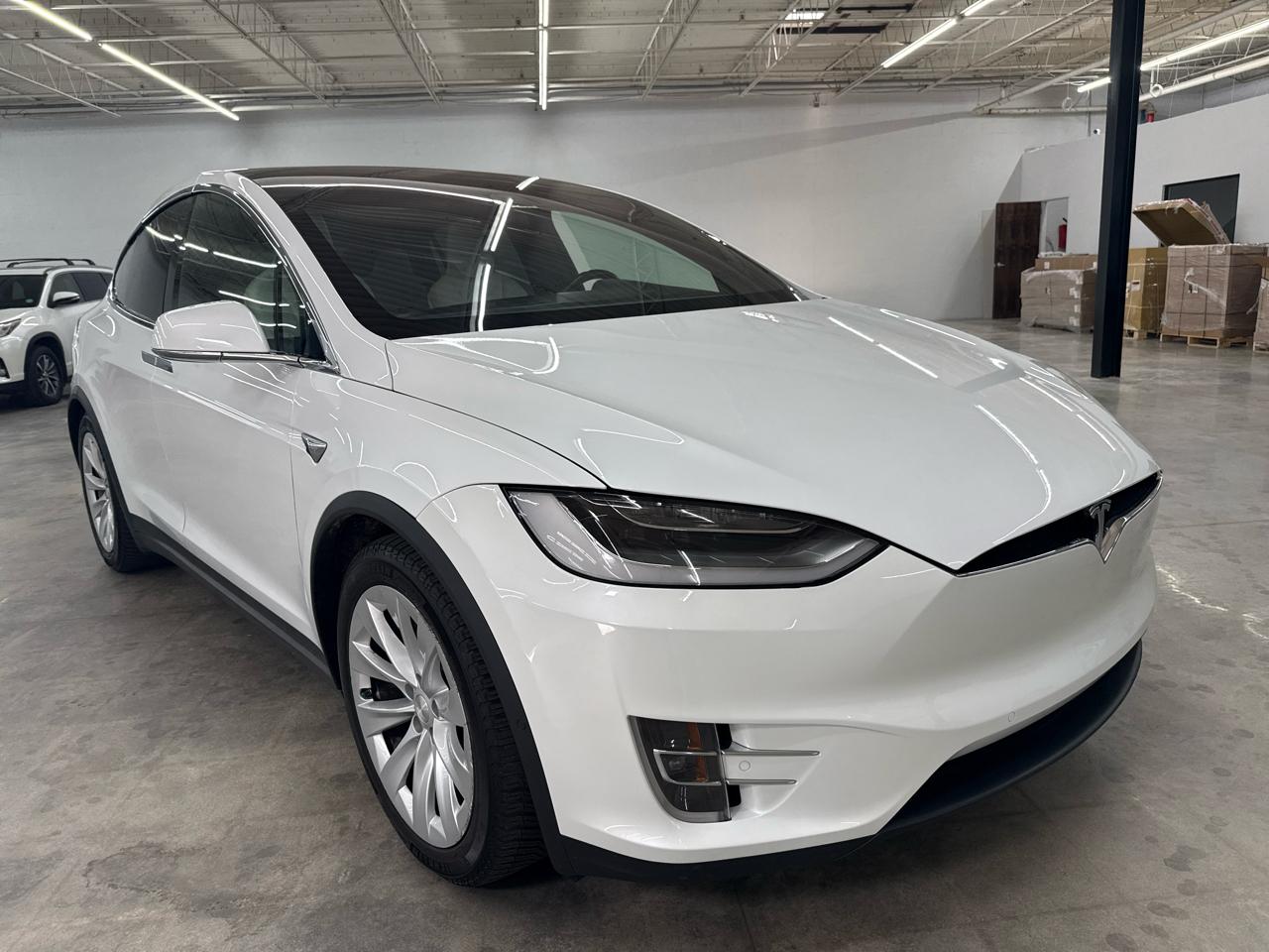 Tesla Model X 90D 2017