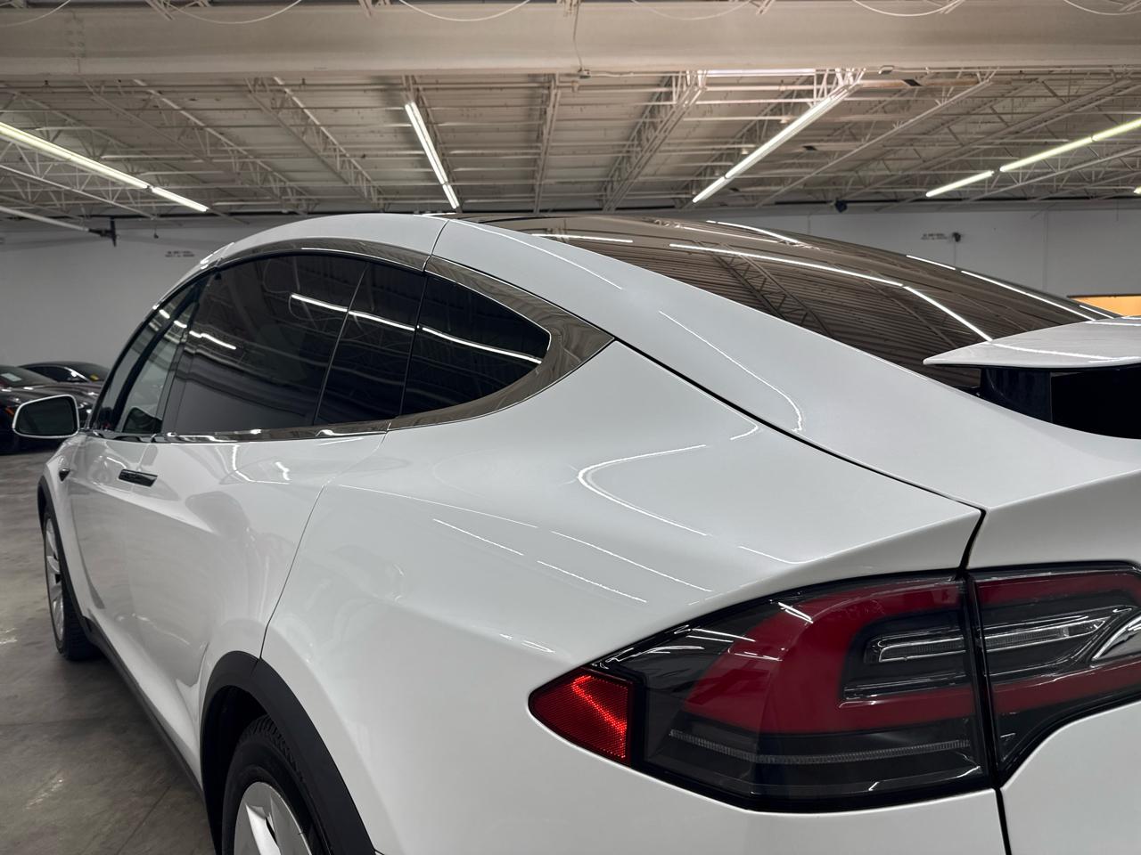 Tesla Model X 90D 2017