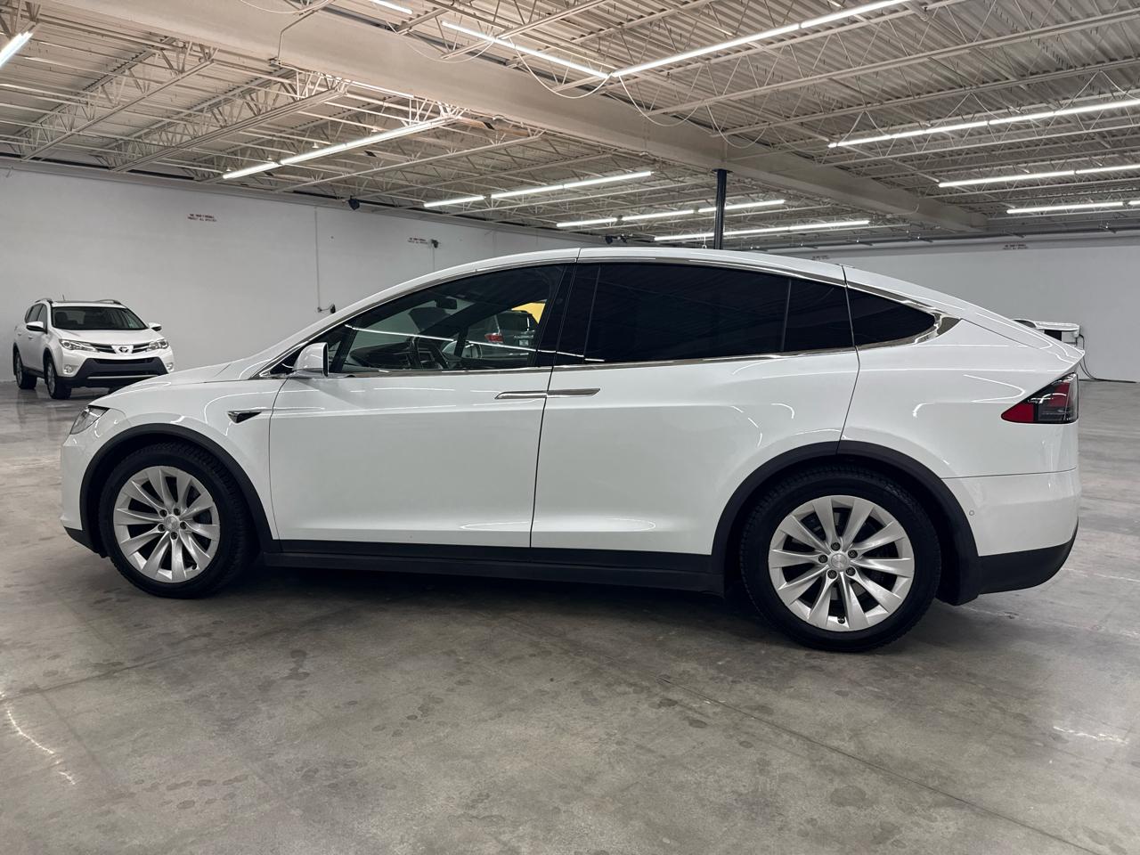 Tesla Model X 90D 2017