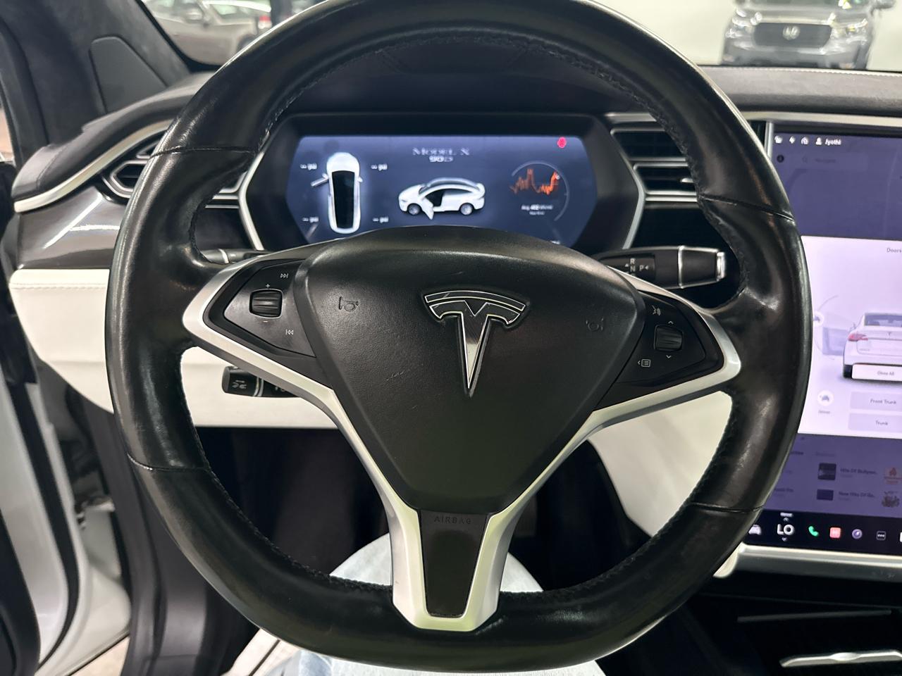 Tesla Model X 90D 2017