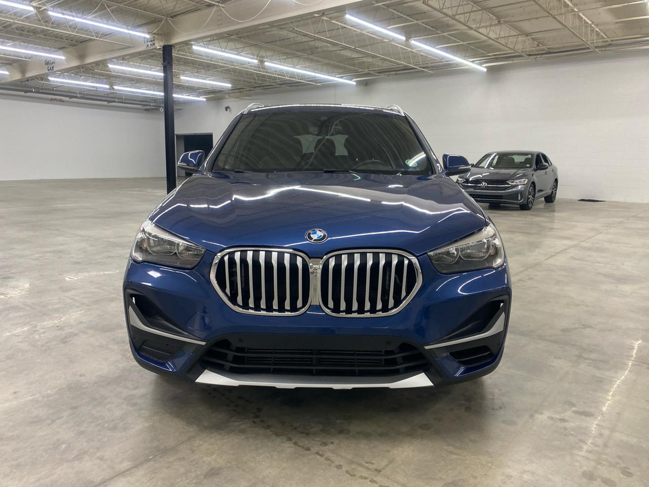 BMW X1 xDrive28i Sports Activity Vehicle 2021