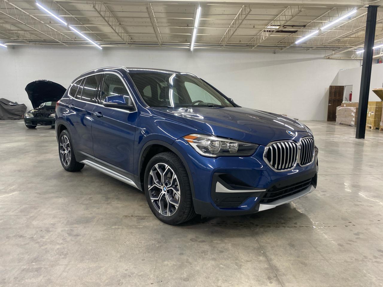 BMW X1 xDrive28i Sports Activity Vehicle 2021