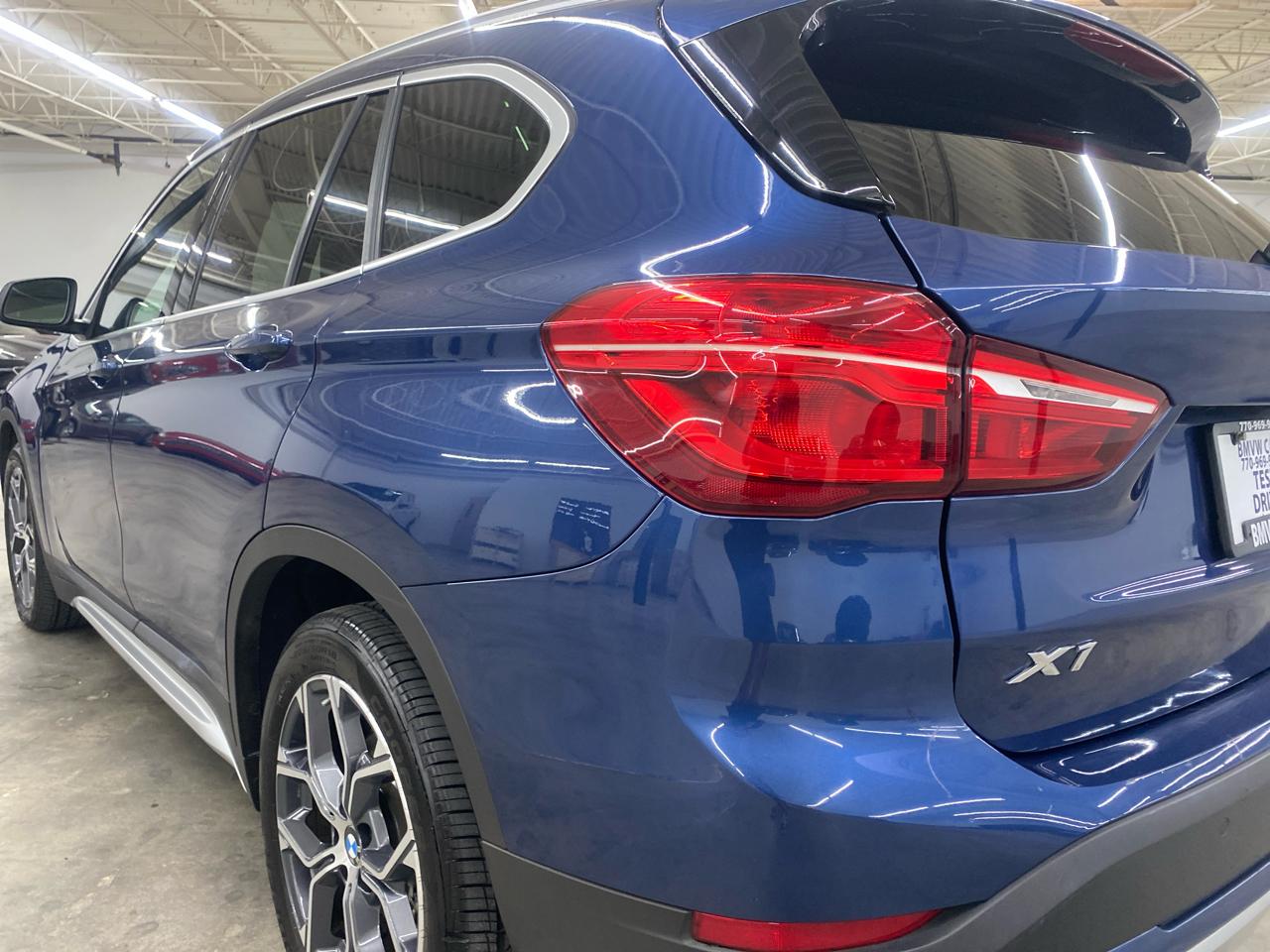 BMW X1 xDrive28i Sports Activity Vehicle 2021