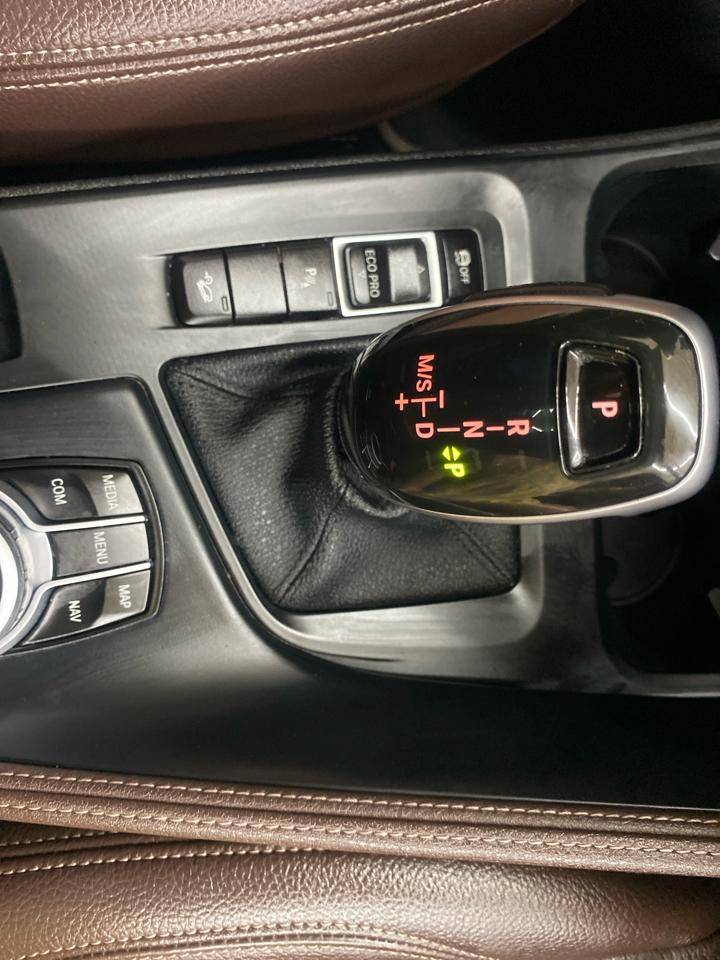 BMW X1 xDrive28i Sports Activity Vehicle 2021