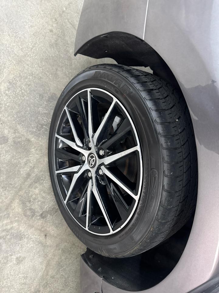 Toyota Camry SE Auto (Natl) 2022