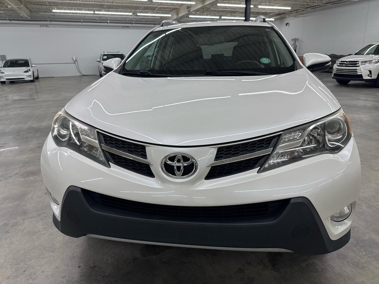 Toyota RAV4 AWD 4dr Limited (Natl) 2013