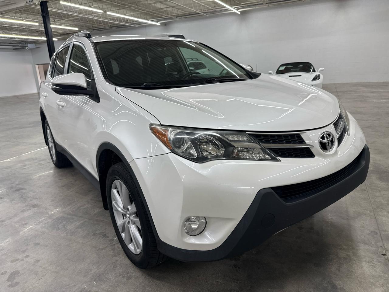 Toyota RAV4 AWD 4dr Limited (Natl) 2013