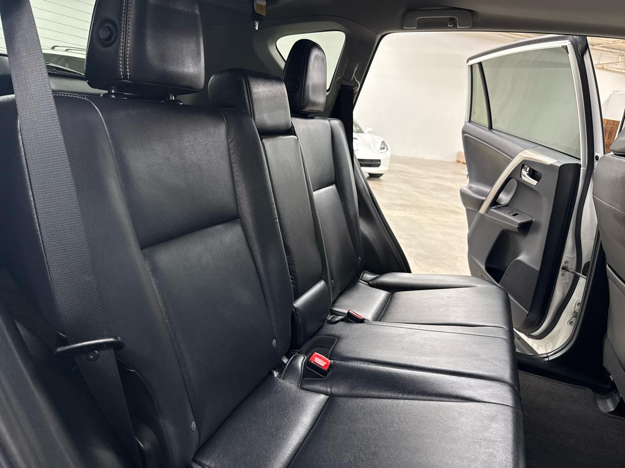 Toyota RAV4 AWD 4dr Limited (Natl) 2013