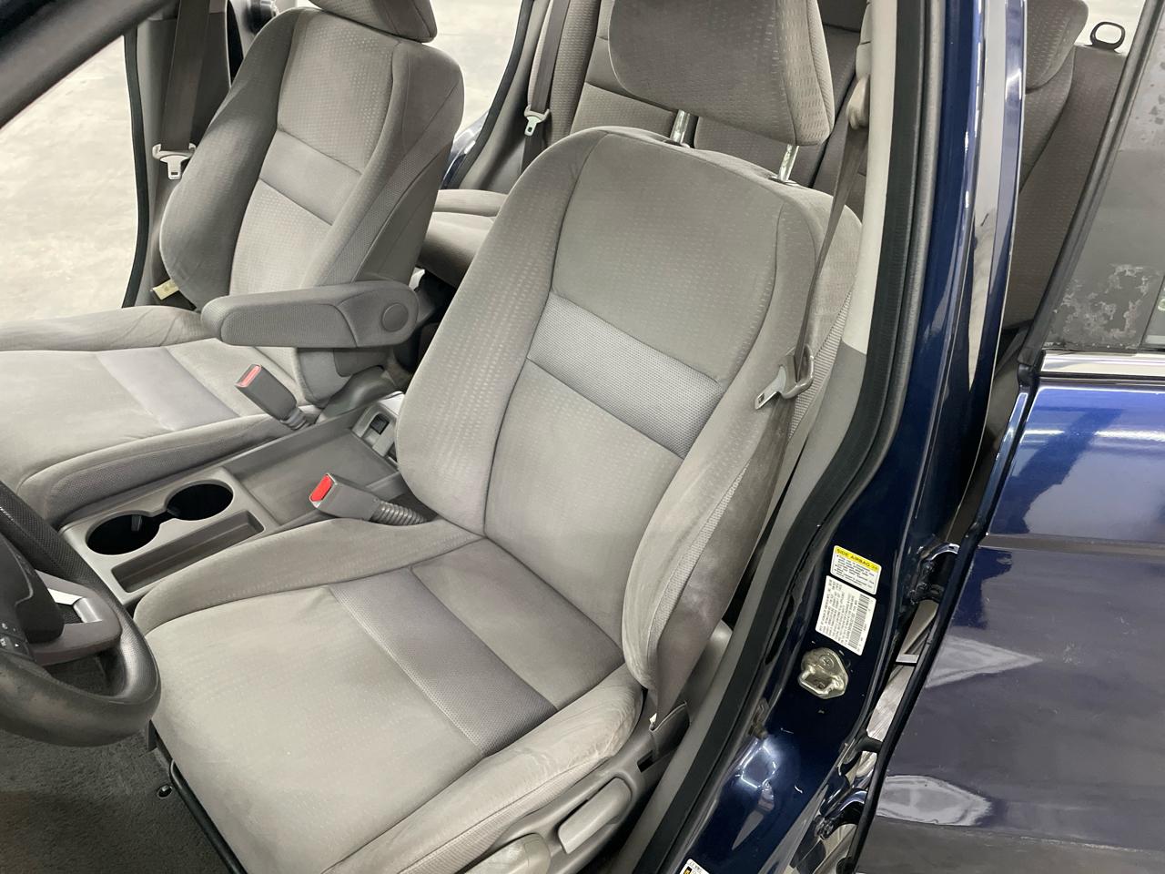 Honda CR-V 2WD 5dr EX 2009