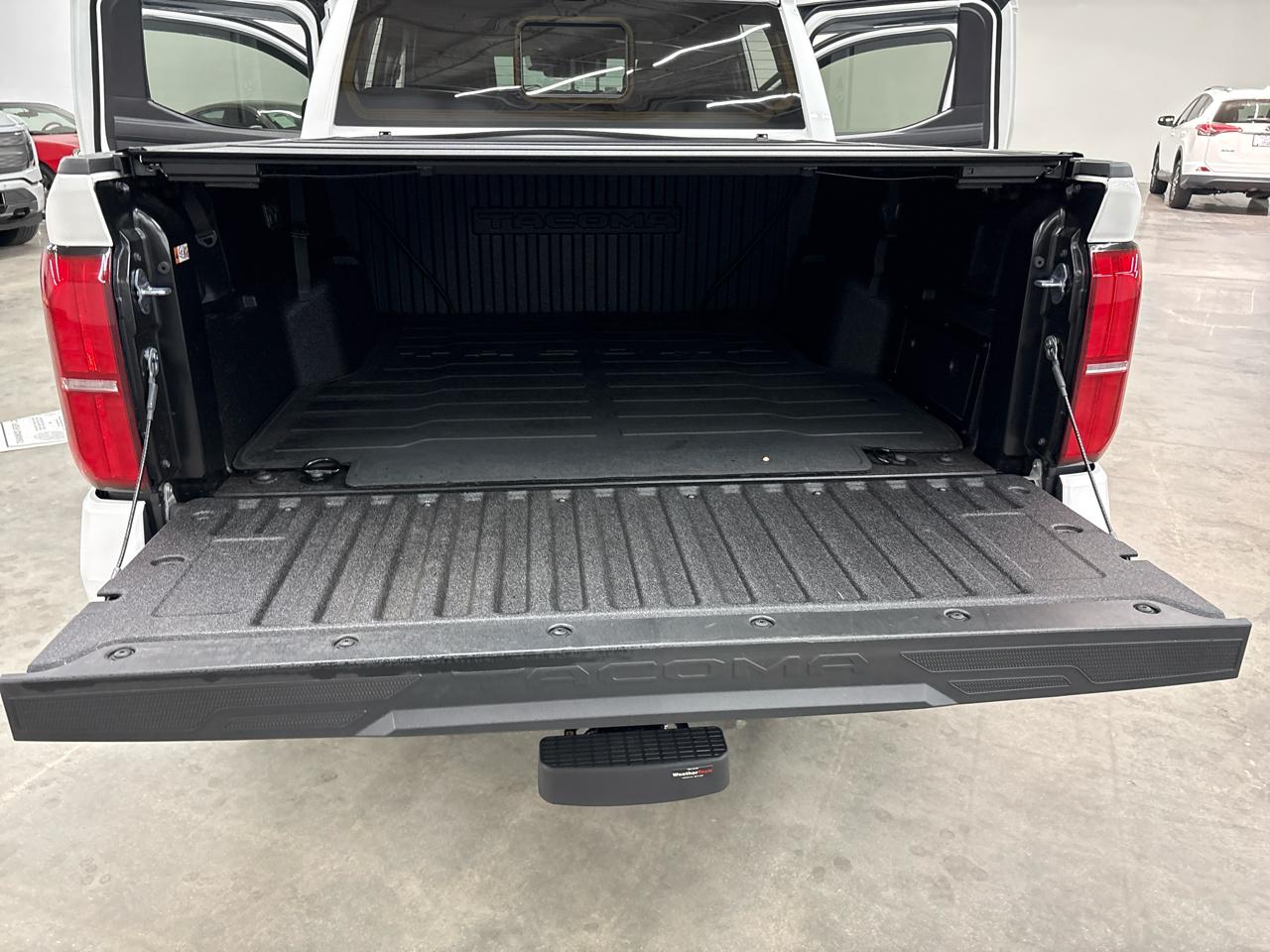 Toyota Tacoma 4WD TRD Off Road Hybrid Double Cab 5' Bed AT (Natl) 2025