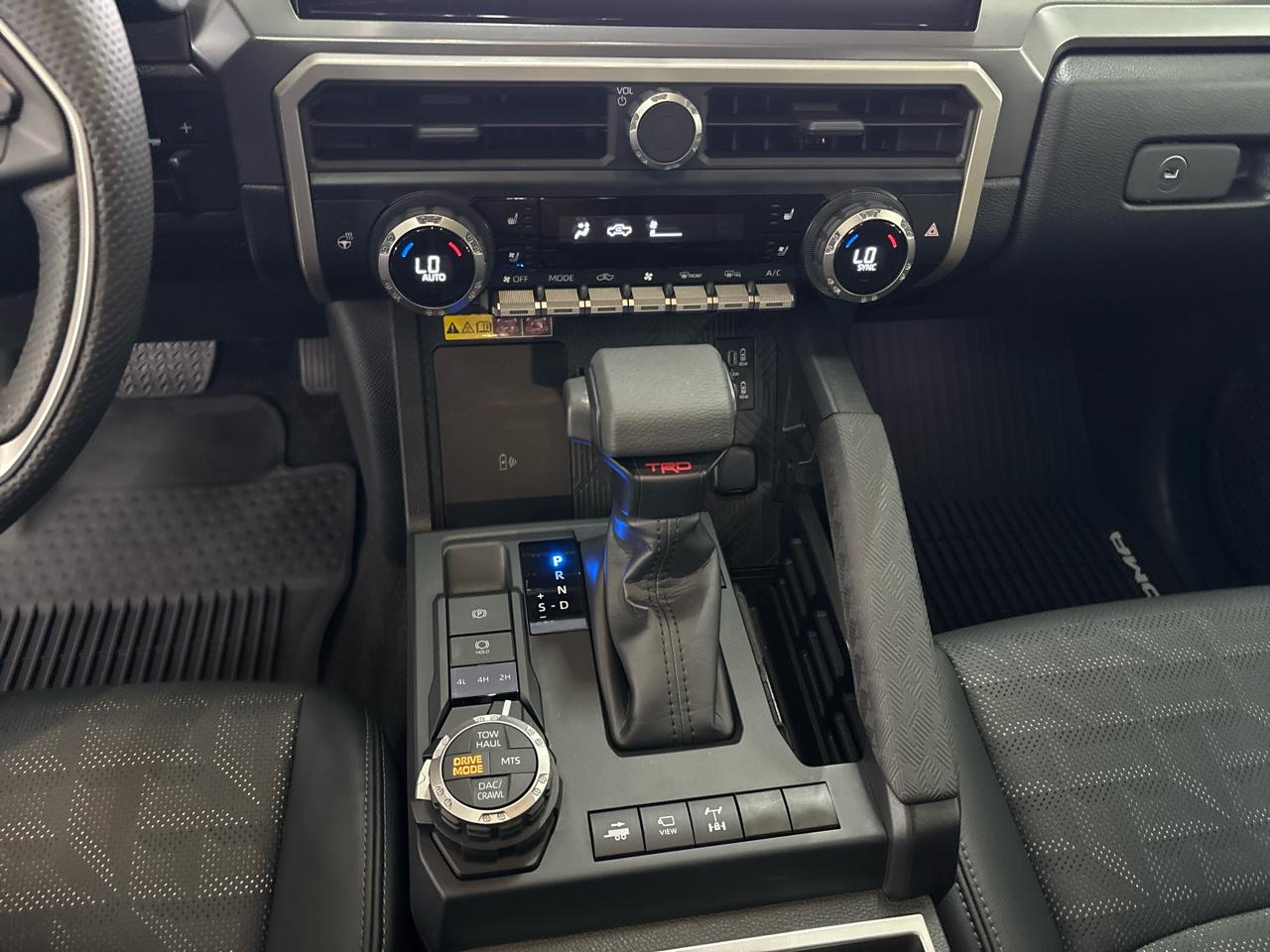 Toyota Tacoma 4WD TRD Off Road Hybrid Double Cab 5' Bed AT (Natl) 2025