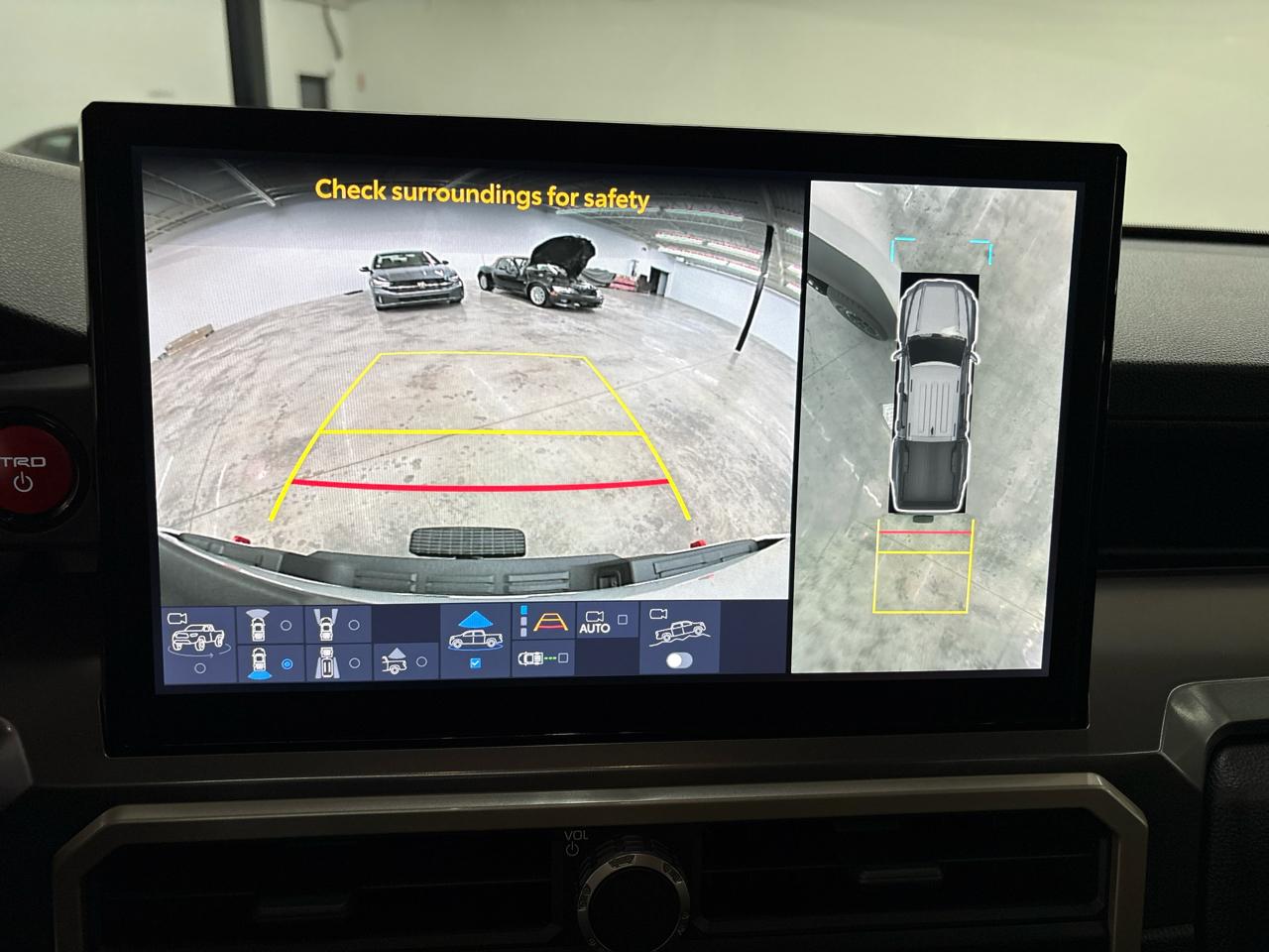 Toyota Tacoma 4WD TRD Off Road Hybrid Double Cab 5' Bed AT (Natl) 2025