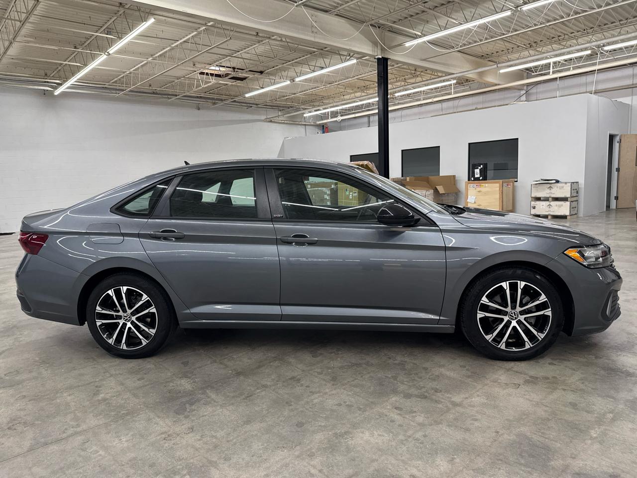 Volkswagen Jetta Sport Auto 2023