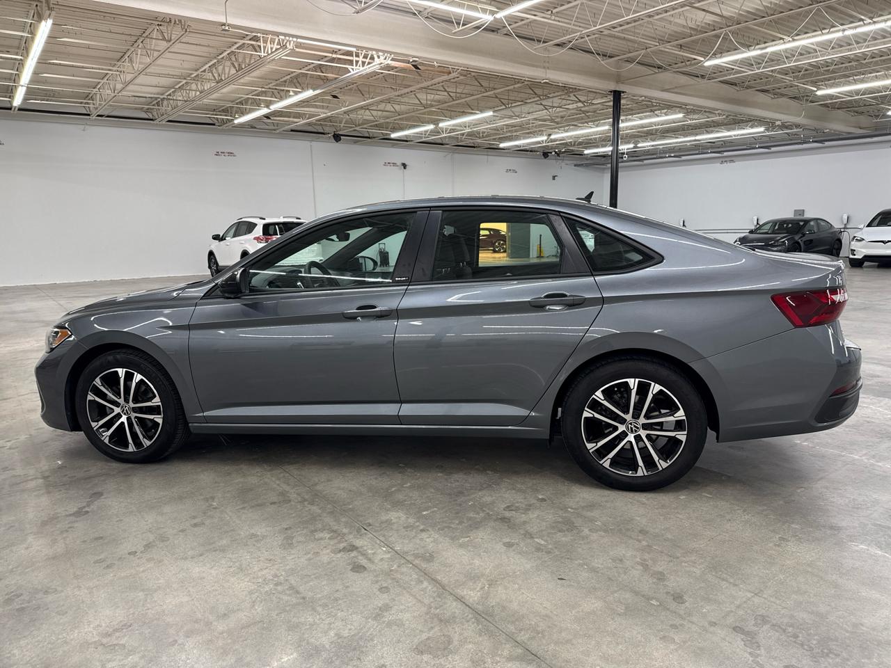 Volkswagen Jetta Sport Auto 2023