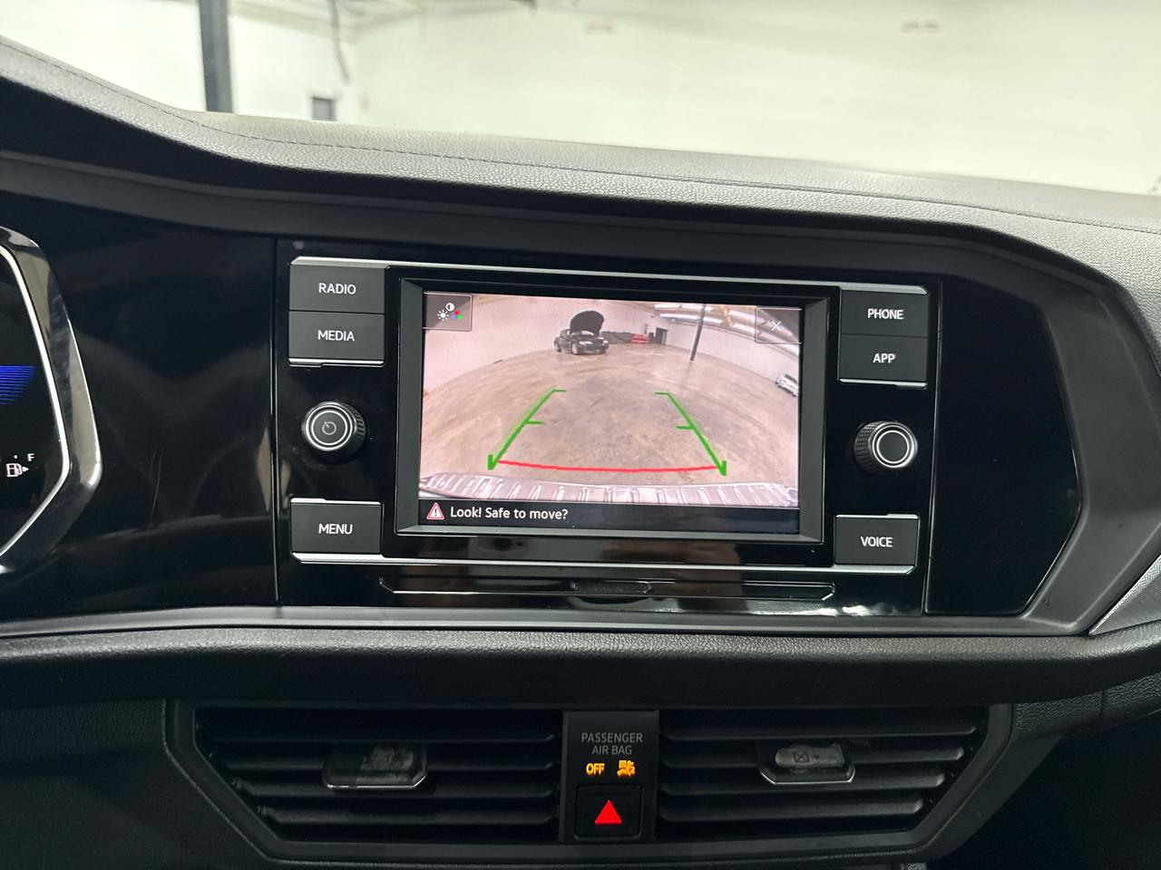 Volkswagen Jetta Sport Auto 2023