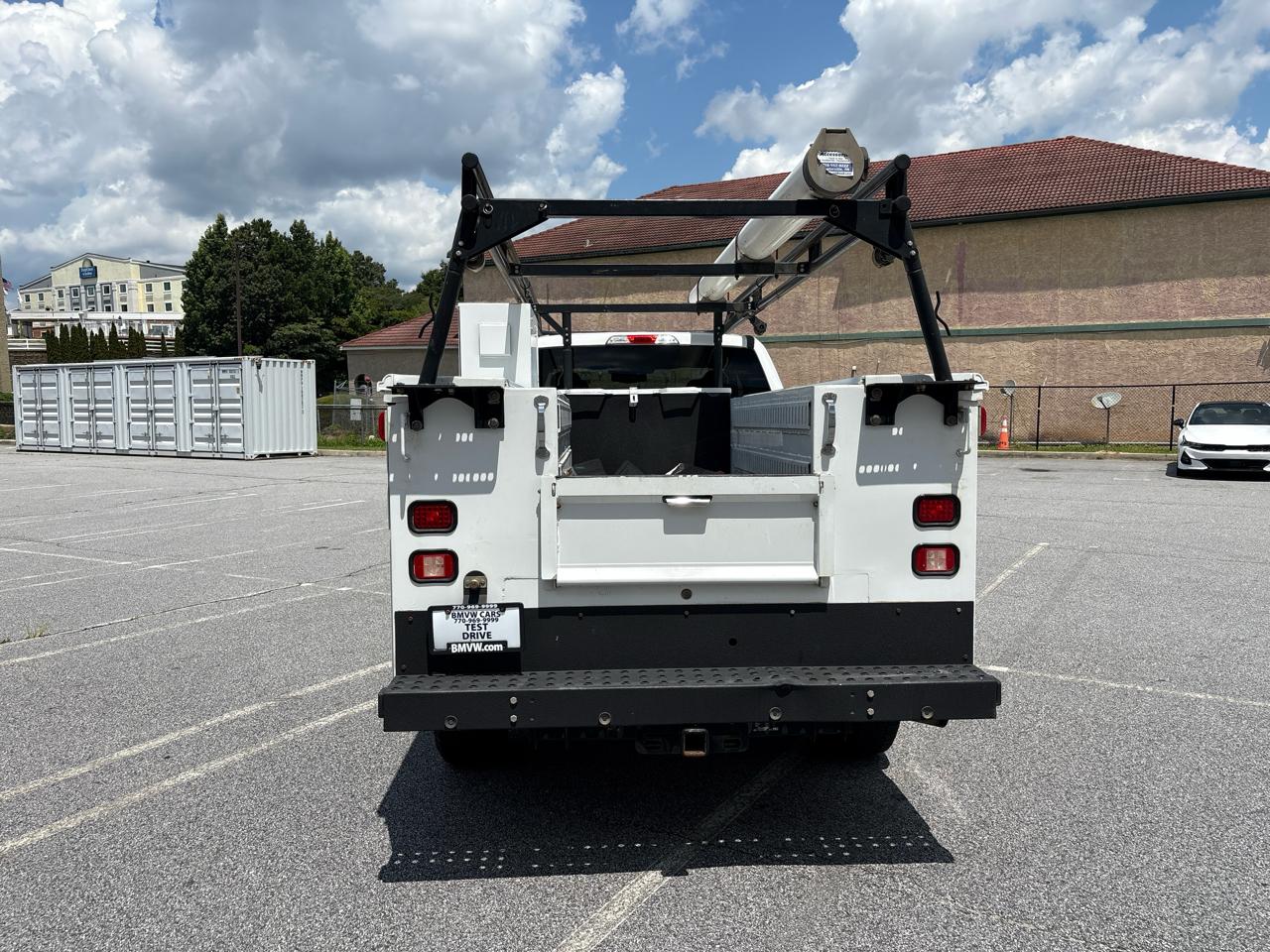 Ford Super Duty F-350 SRW XLT 4WD SuperCab 8' Box 2017