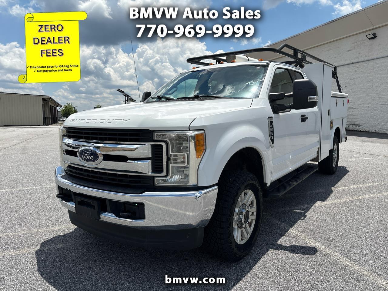 2017 Ford Super Duty F-350 SRW XLT 4WD SuperCab 8' Box