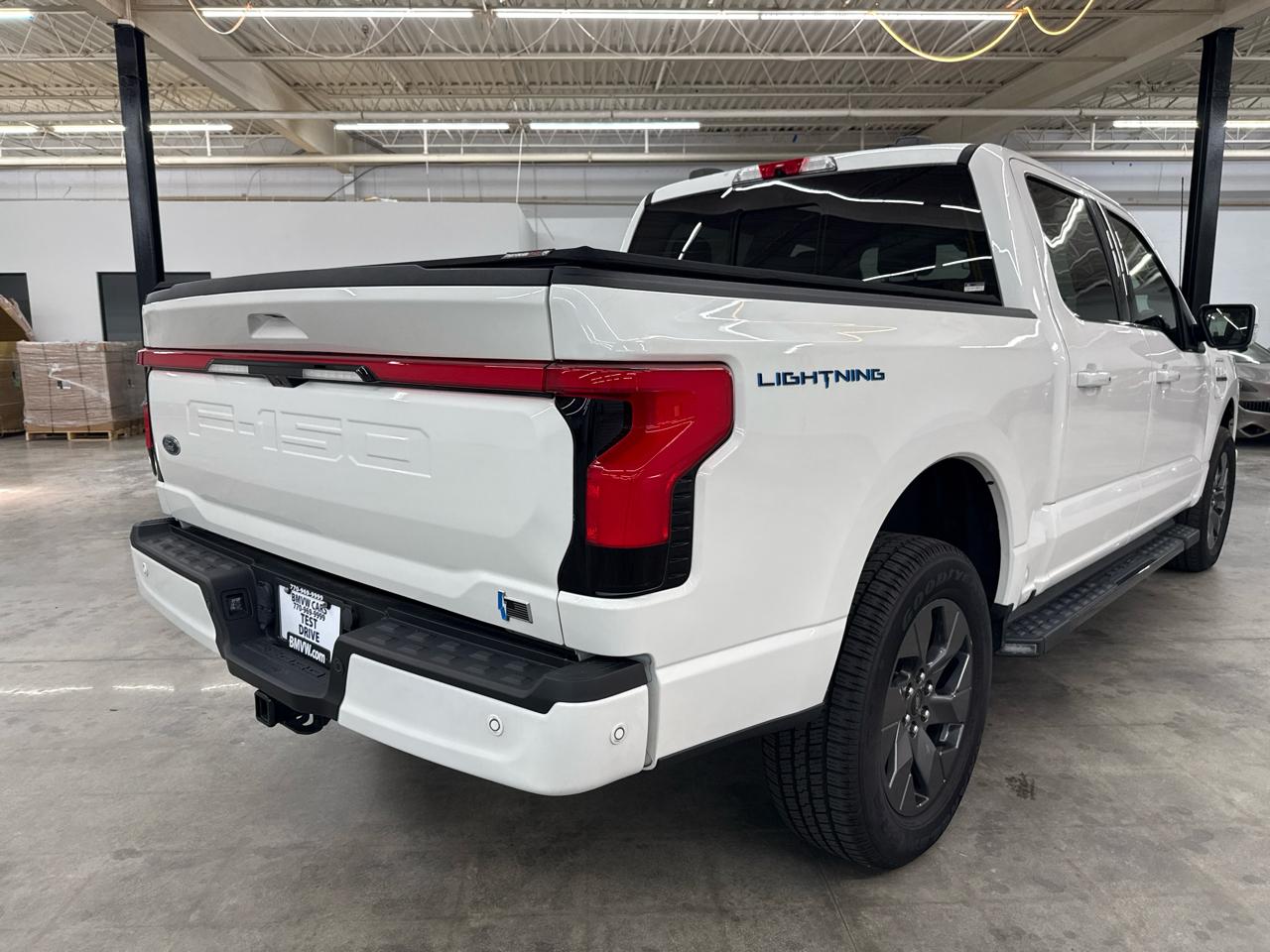 Ford F-150 Lightning LARIAT 4WD SuperCrew 5.5' Box 2022