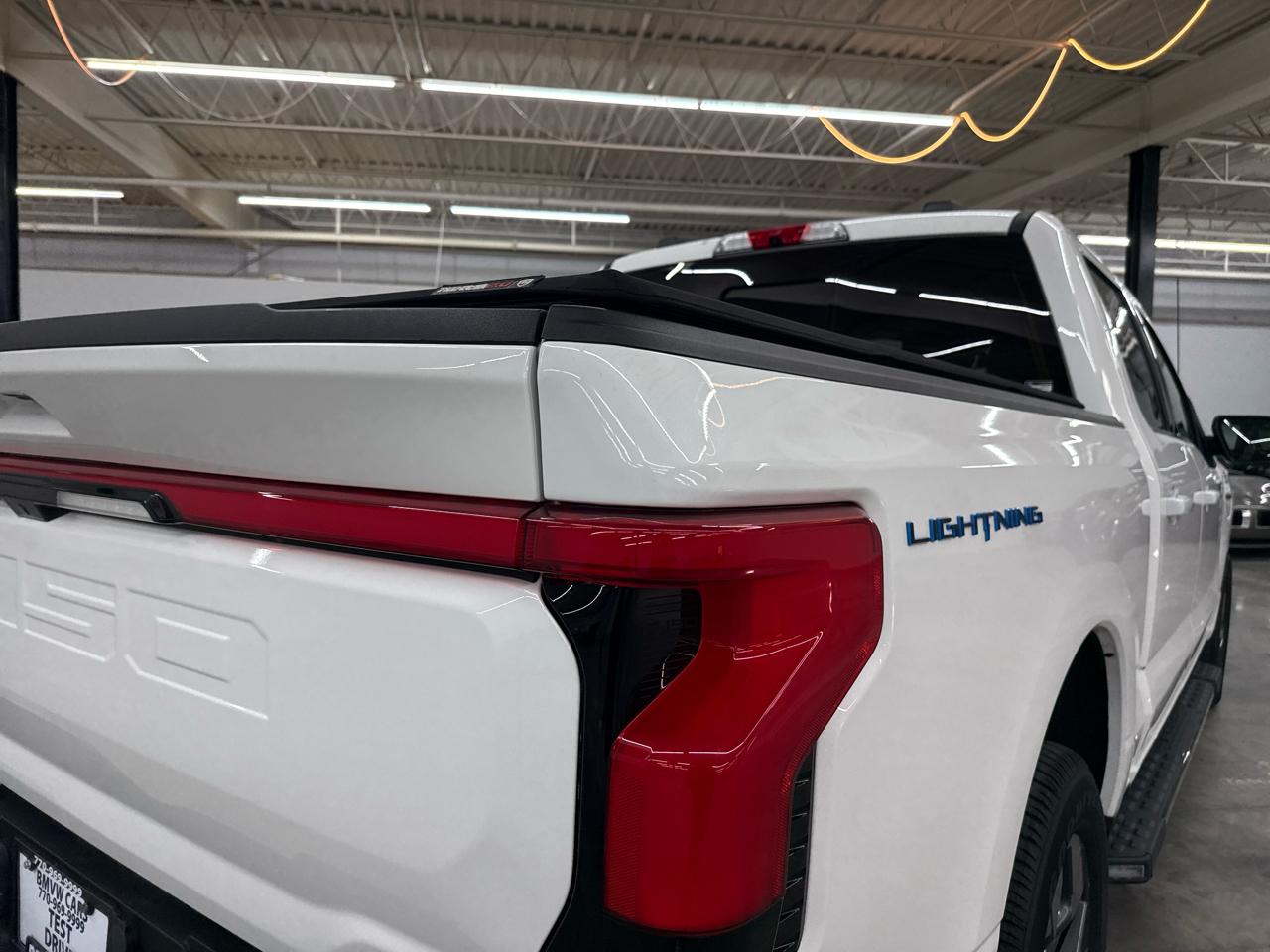 Ford F-150 Lightning LARIAT 4WD SuperCrew 5.5' Box 2022
