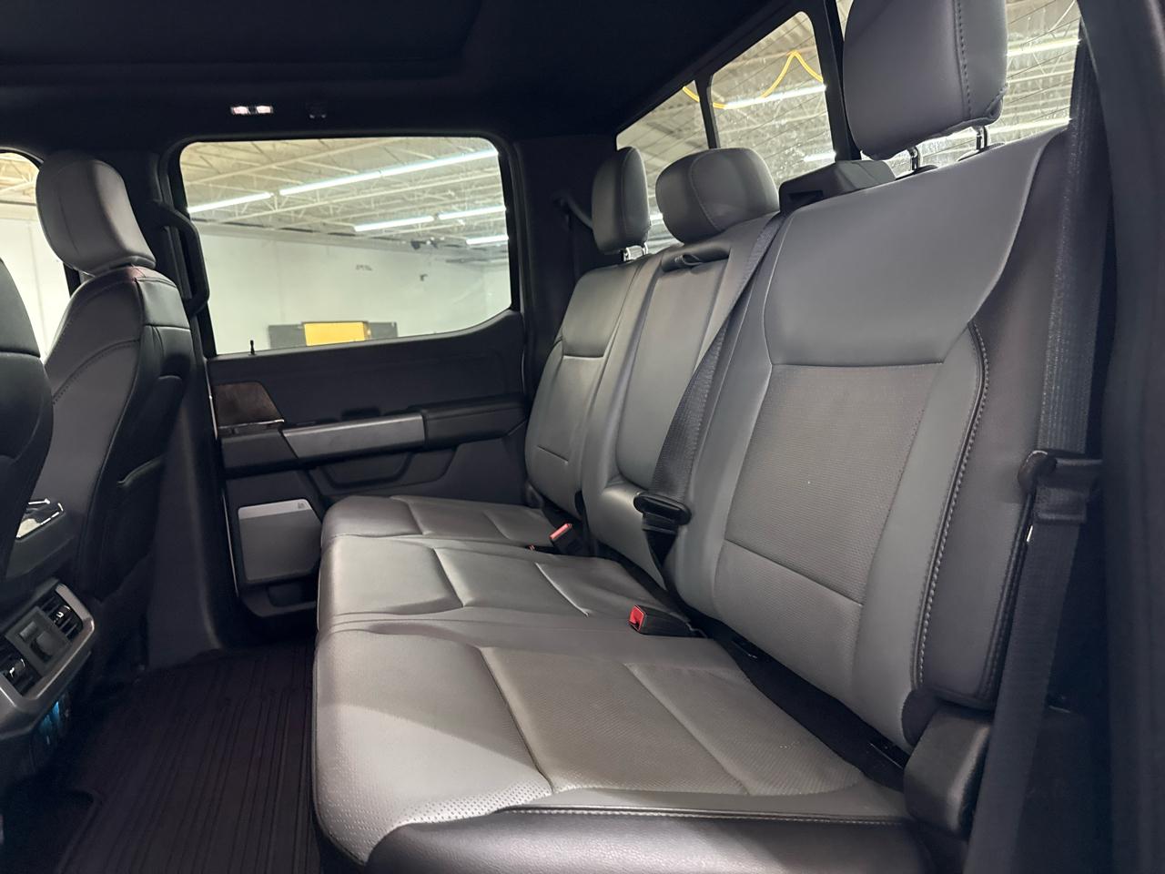 Ford F-150 Lightning LARIAT 4WD SuperCrew 5.5' Box 2022