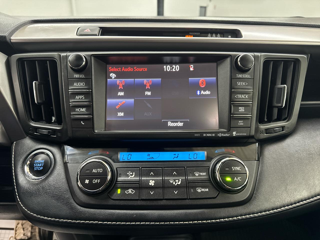Toyota RAV4 Limited AWD (Natl) 2017