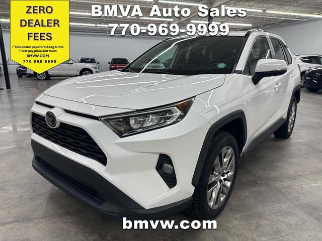 White 2020 Toyota RAV4 SUV / Crossover Front-Wheel Drive Automatic