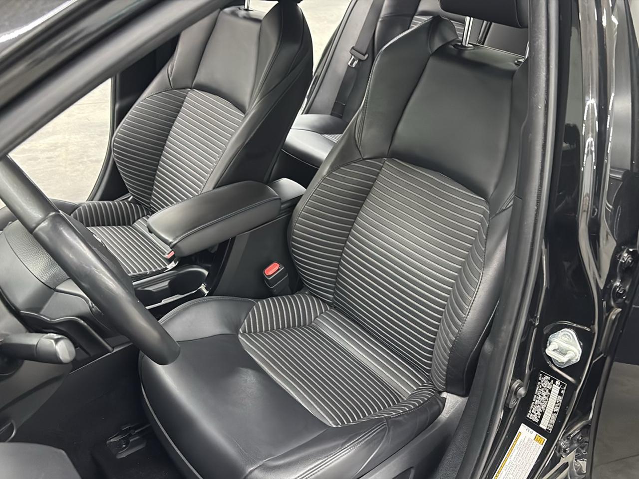 Toyota Corolla XSE CVT (Natl) 2020