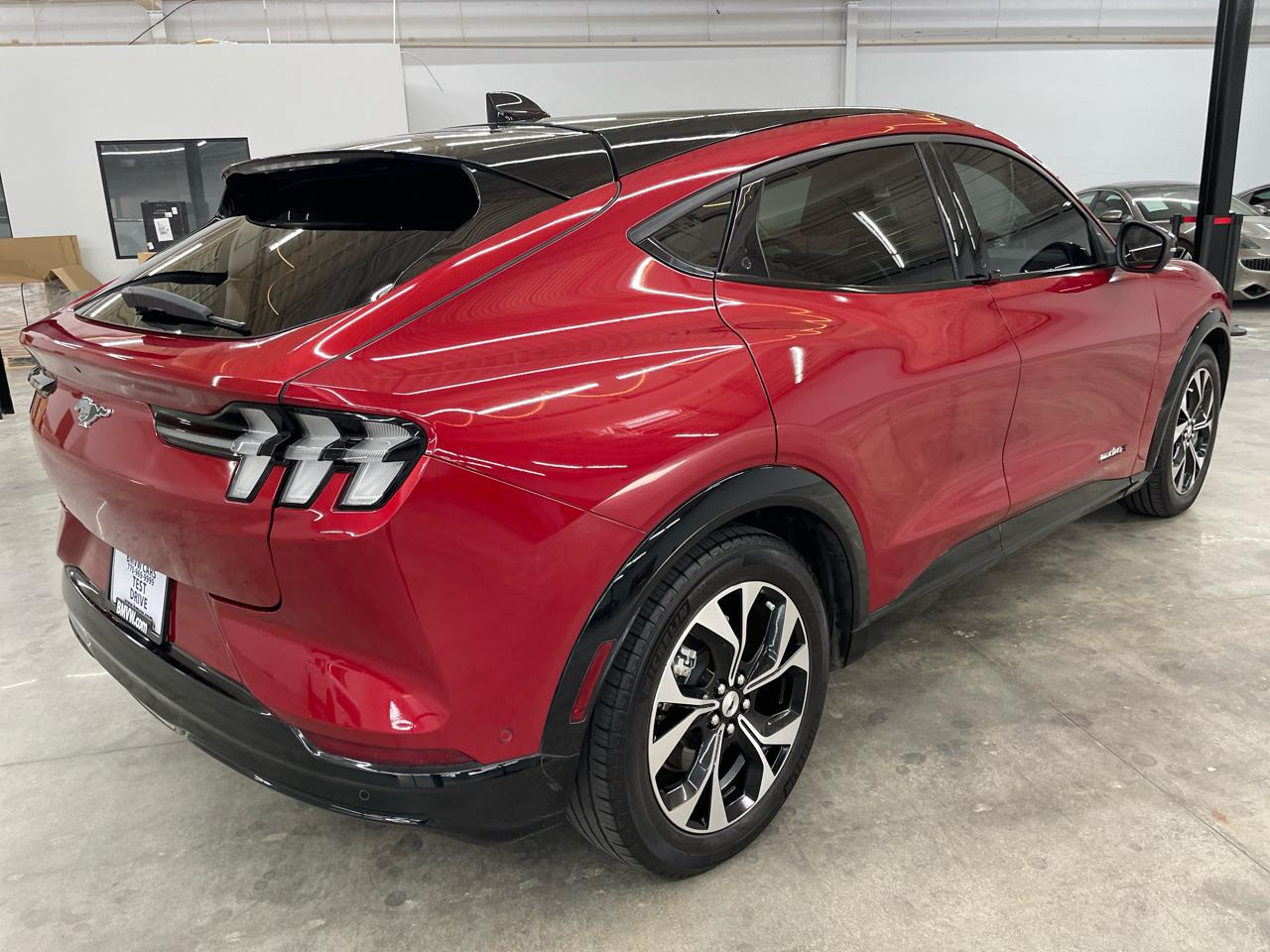 Ford Mustang Mach-E Premium AWD 2021