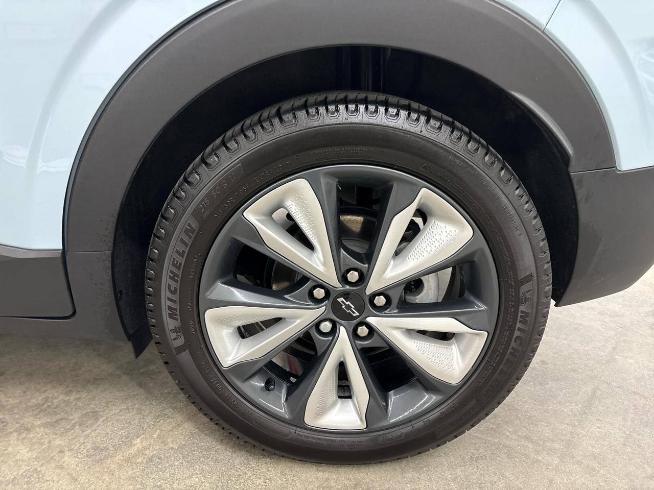 Chevrolet Bolt EUV FWD 4dr LT 2022