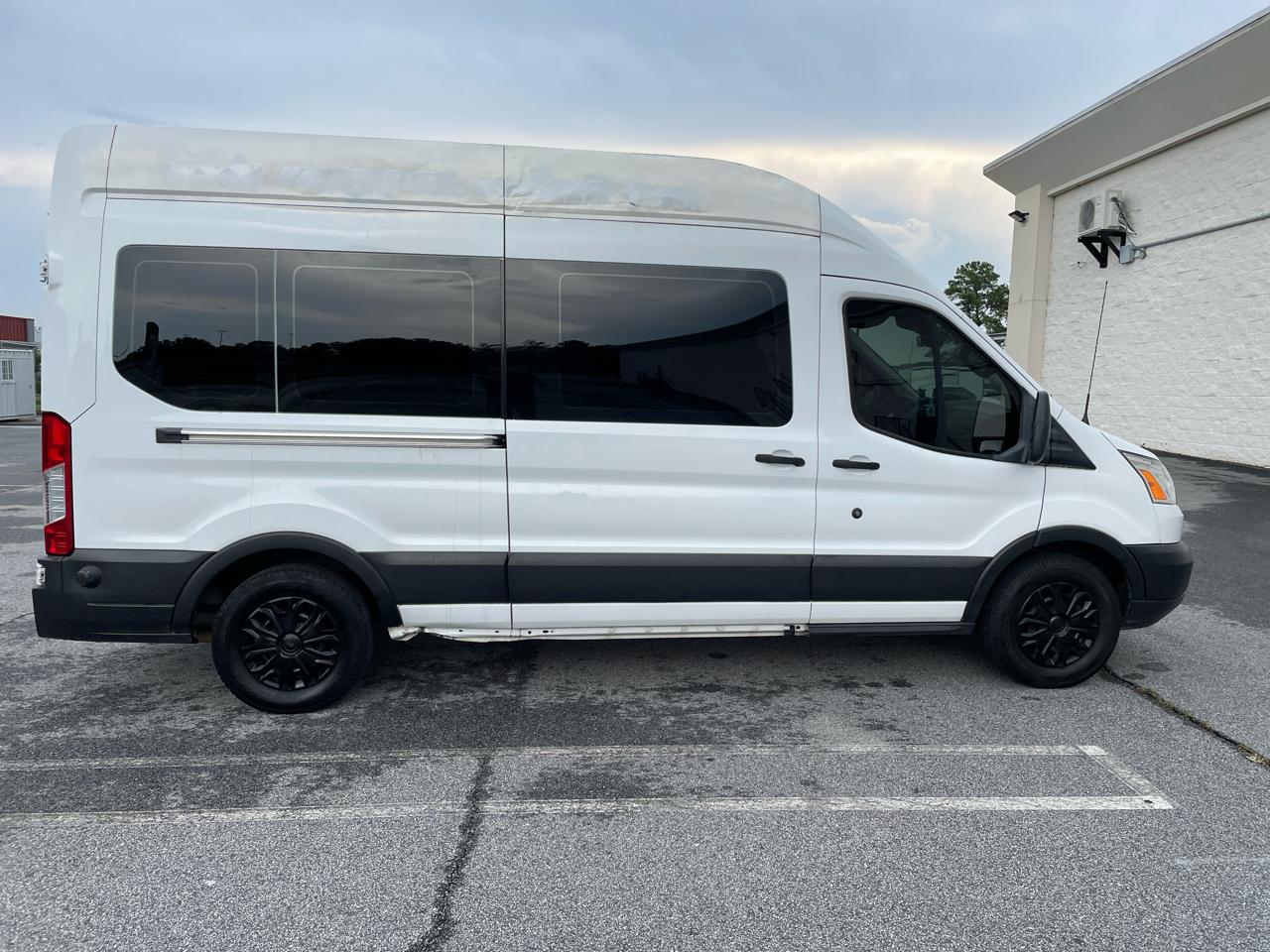 Ford Transit Passenger Wagon T-350 148" High Roof XLT Sliding RH Dr 2019