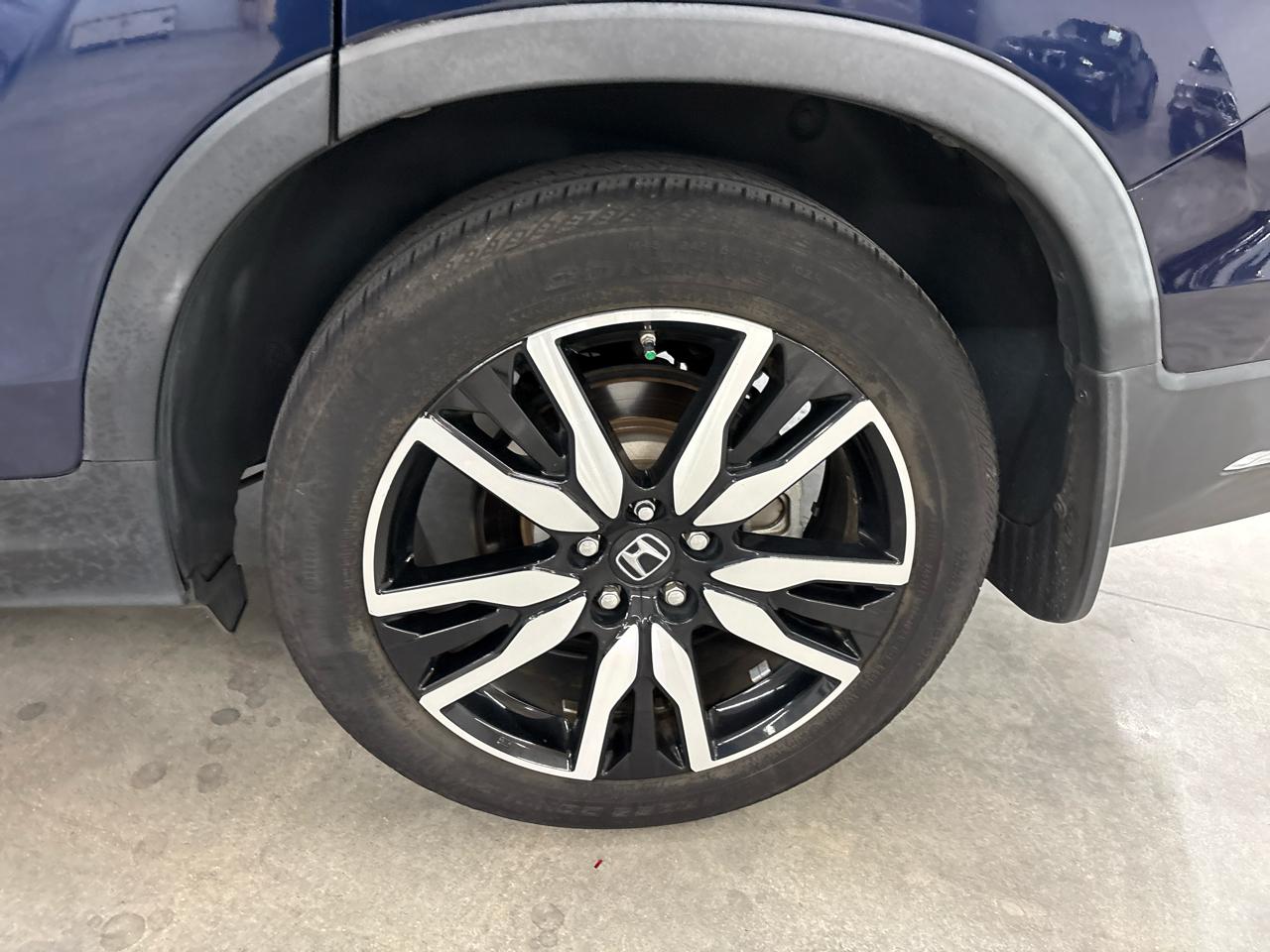Honda Pilot Touring 7-Passenger 2WD 2019