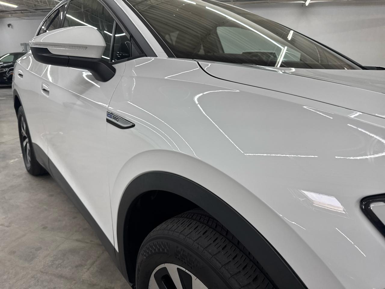 Volkswagen ID.4 Pro AWD w/SK On Battery 2023