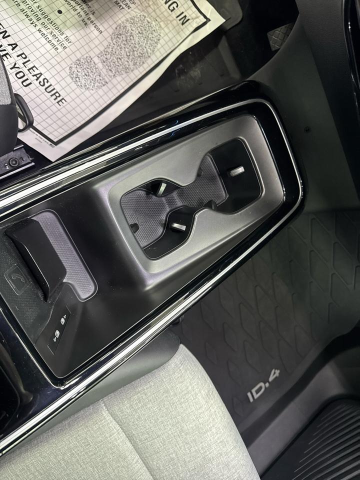 Volkswagen ID.4 Pro AWD w/SK On Battery 2023