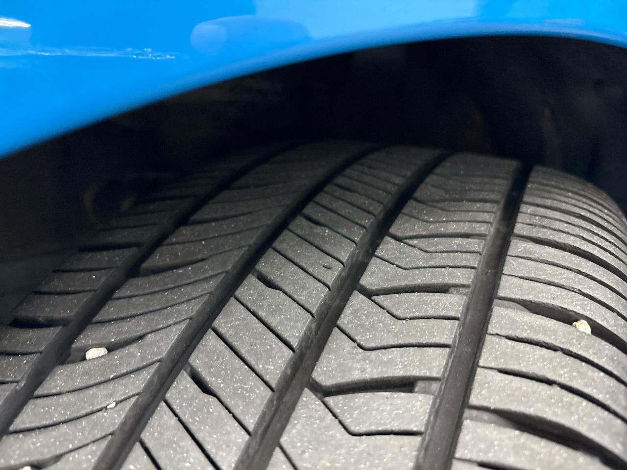 Toyota Corolla Hatchback XSE CVT (Natl) 2019