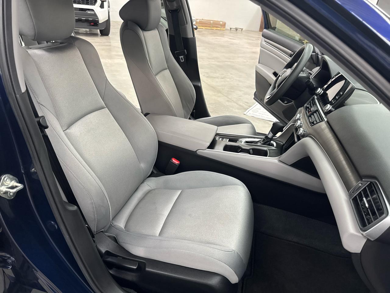 Honda Accord Sedan LX 1.5T CVT 2020