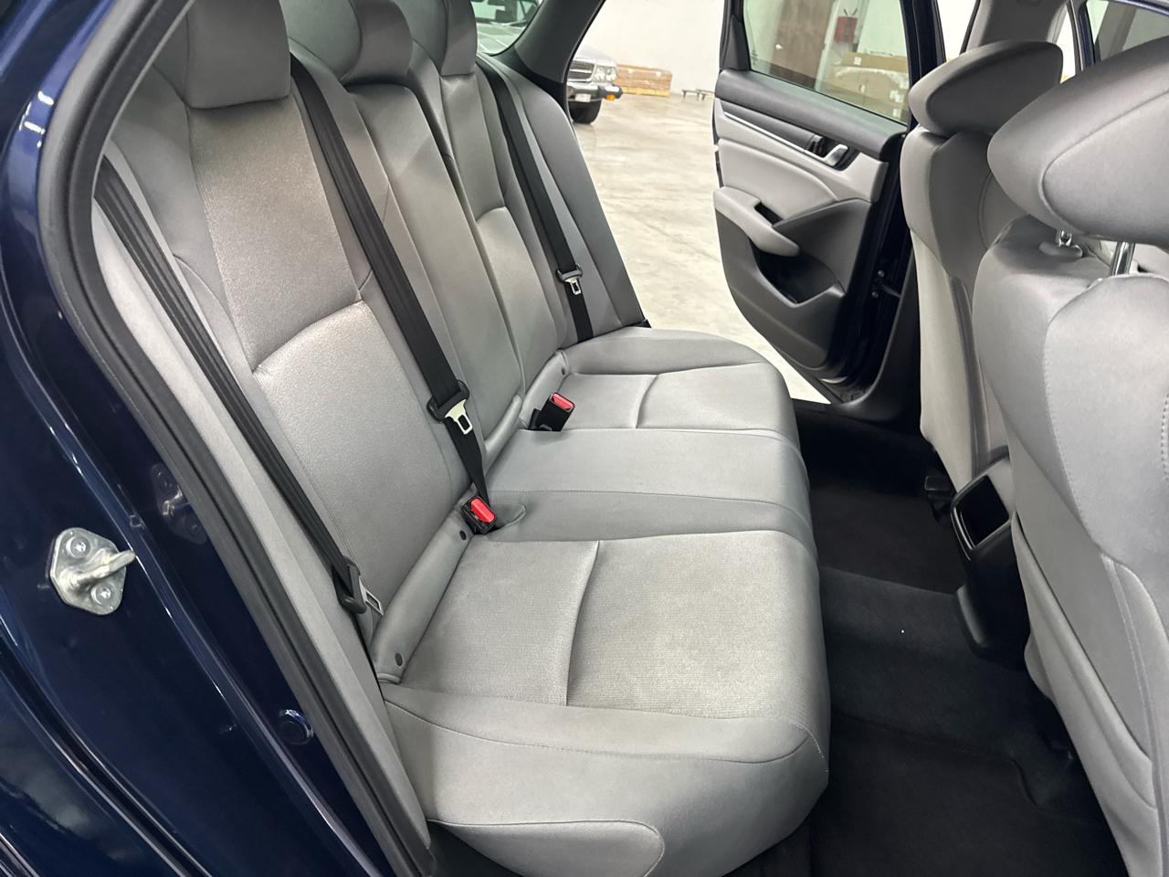 Honda Accord Sedan LX 1.5T CVT 2020