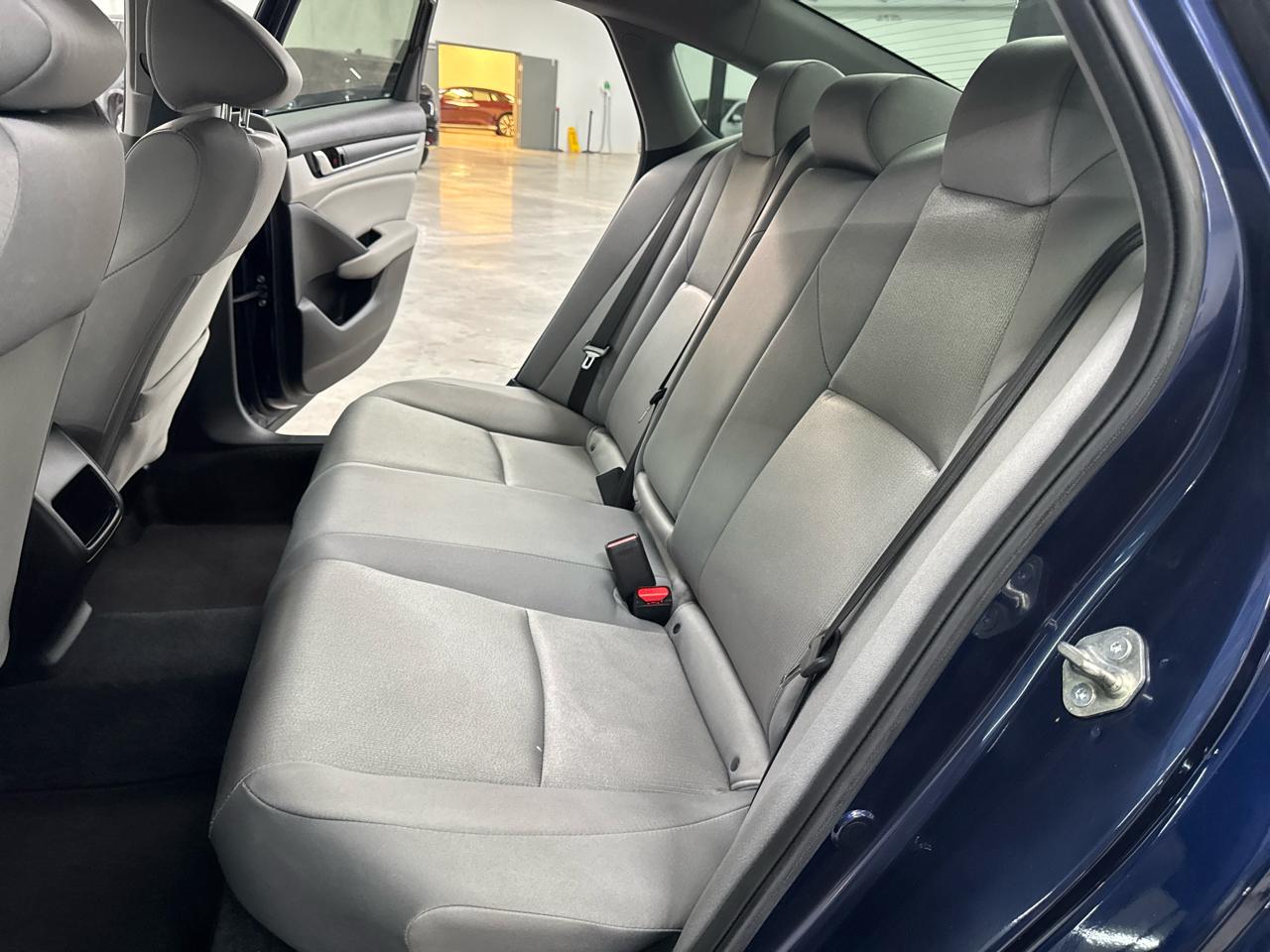 Honda Accord Sedan LX 1.5T CVT 2020