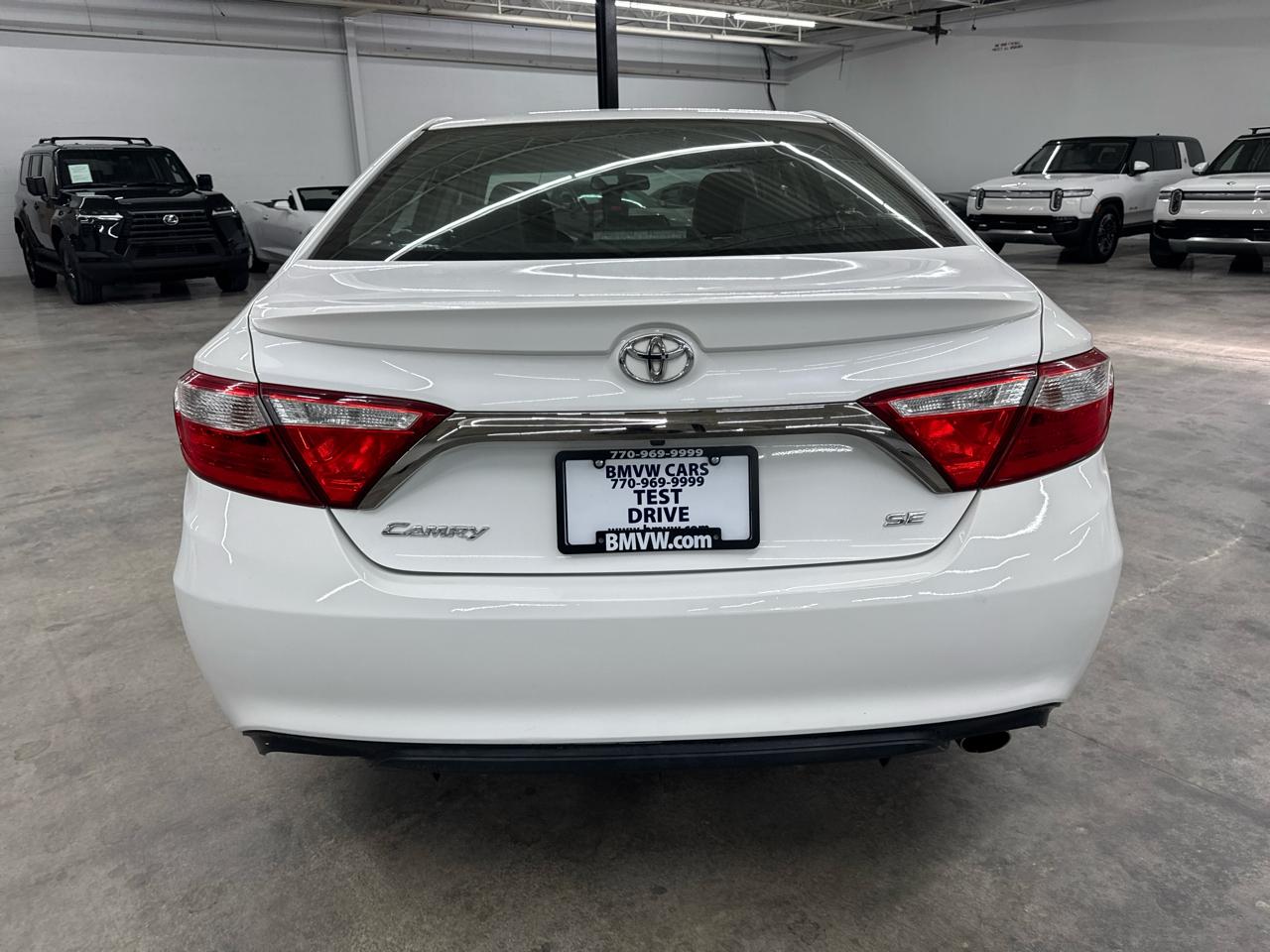 Toyota Camry SE 2015