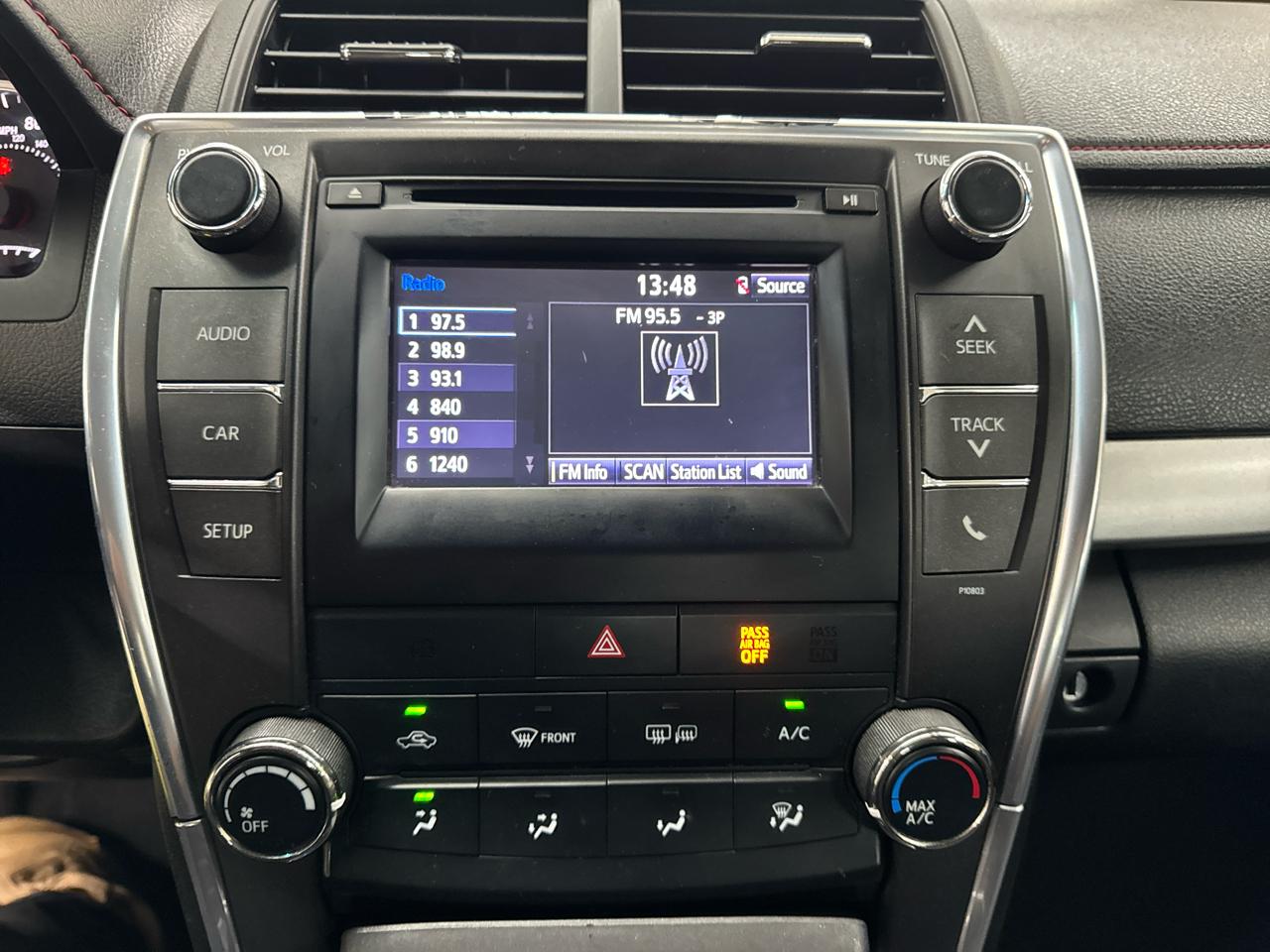 Toyota Camry SE 2015