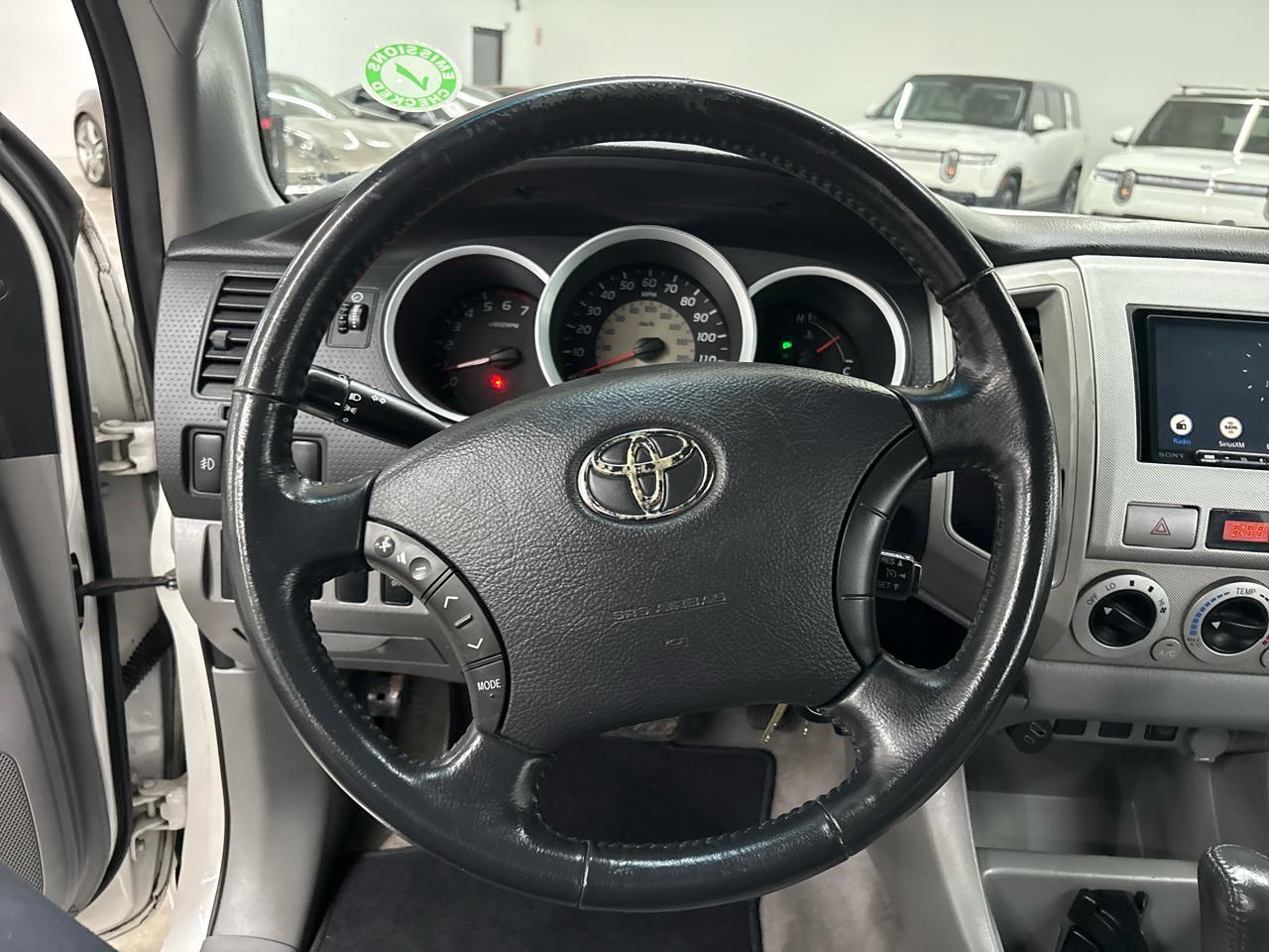 Toyota Tacoma 2WD Double V6 AT PreRunner (Natl) 2009