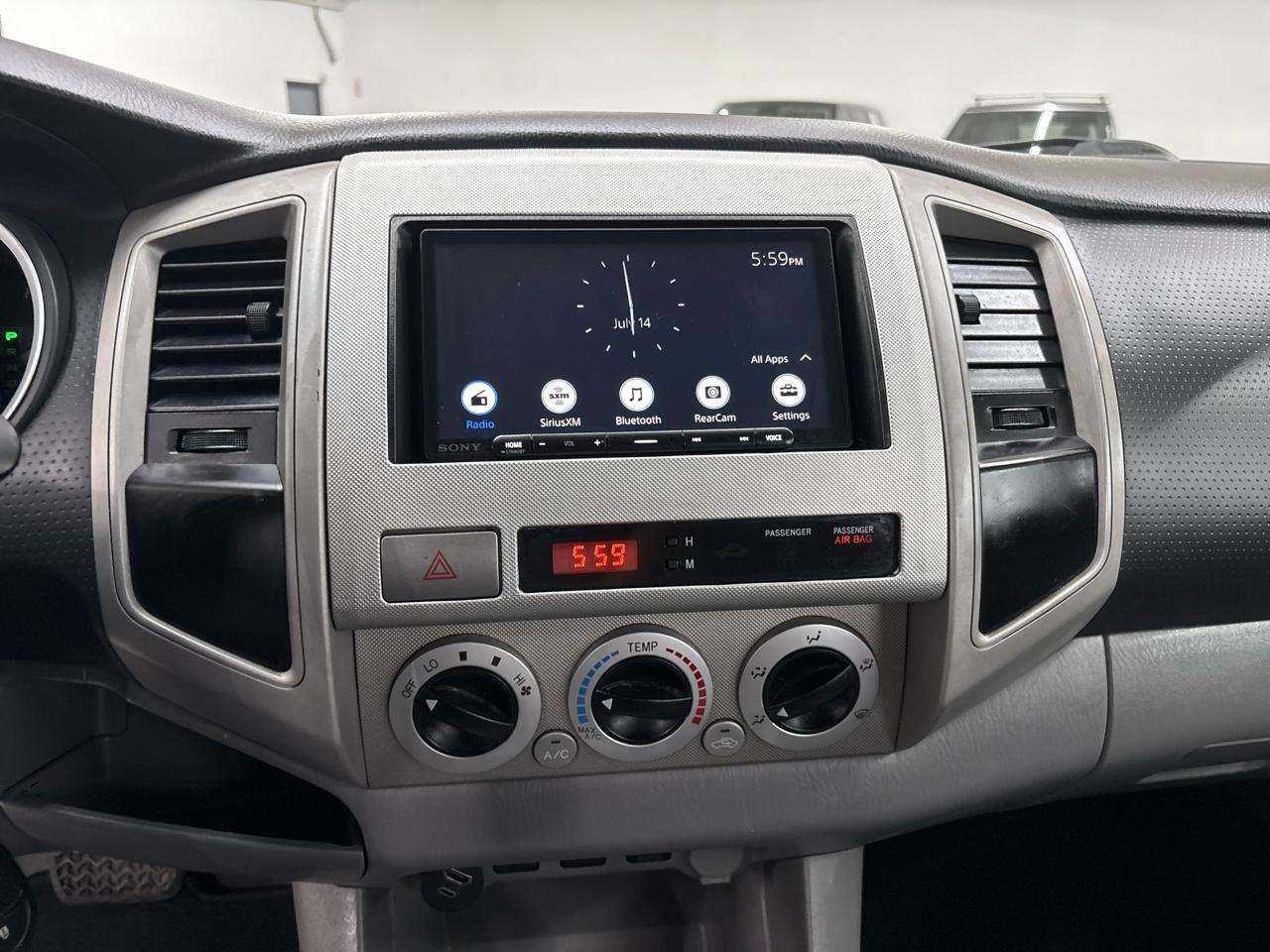 Toyota Tacoma 2WD Double V6 AT PreRunner (Natl) 2009